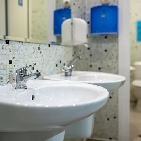 Hostel Heart Of The Warna