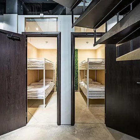 Heart Of The * Warna